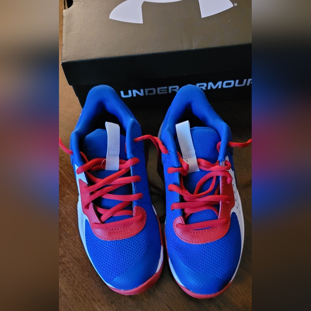 Under Armour Kids Sneakers in Blue and Red
